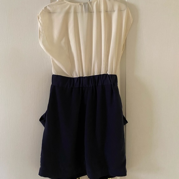 H&M dress, white and navy - Picture 2 of 2